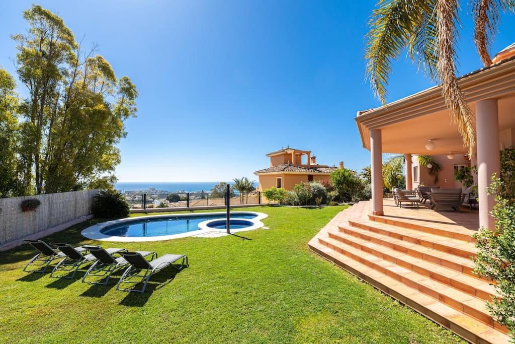 Villa In Benalmadena Pueblo Exteriér fotografie